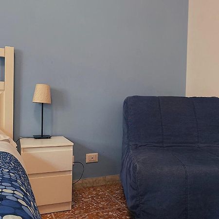 Ale&Andrea Apartments Blu & Lilla ローマ エクステリア 写真