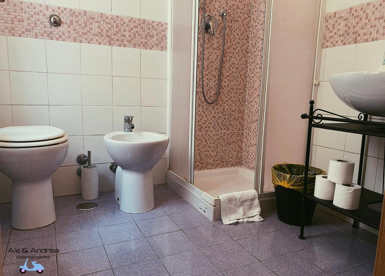 Ale&Andrea Apartments Blu & Lilla ローマ エクステリア 写真