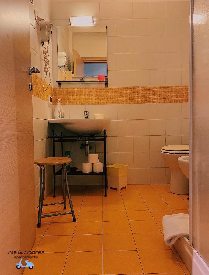 Ale&Andrea Apartments Blu & Lilla ローマ エクステリア 写真